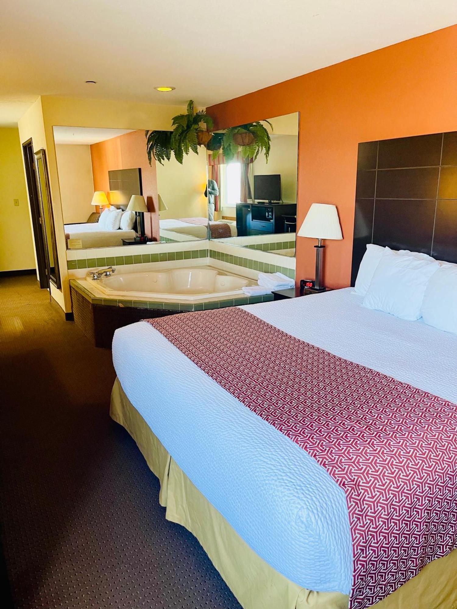 Hotel Baymont By Wyndham Indianapolis Extérieur photo