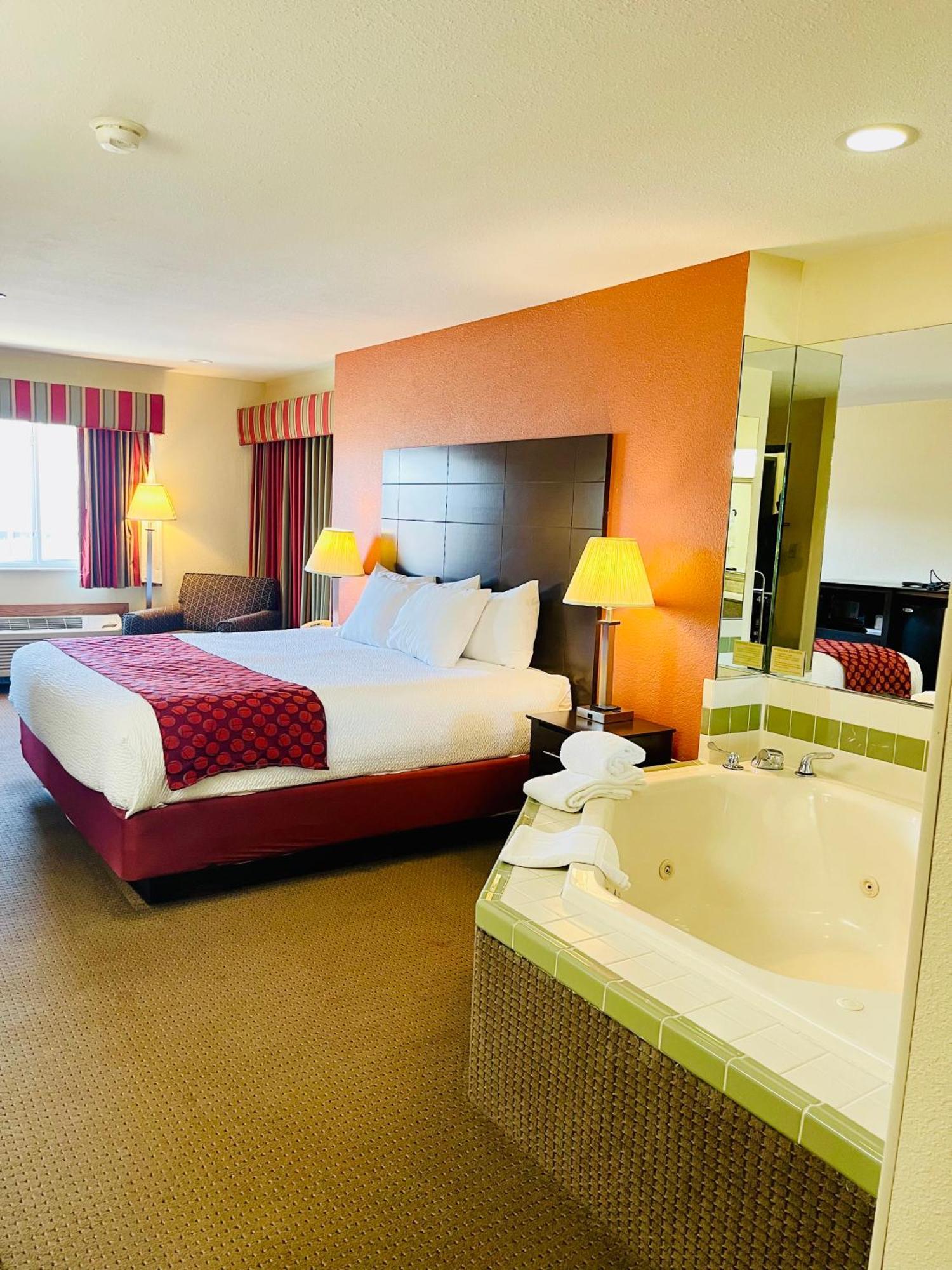 Hotel Baymont By Wyndham Indianapolis Extérieur photo