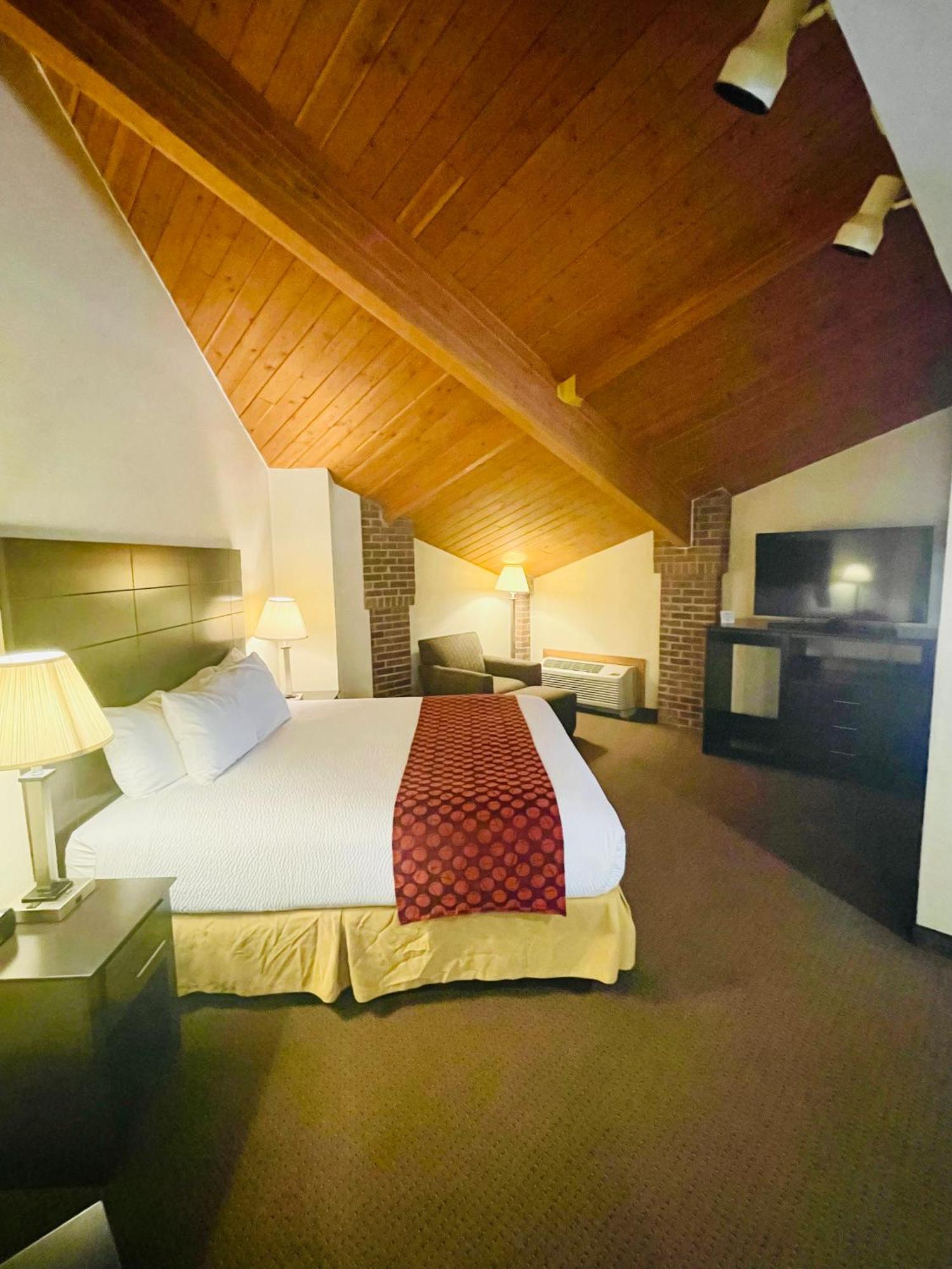 Hotel Baymont By Wyndham Indianapolis Extérieur photo
